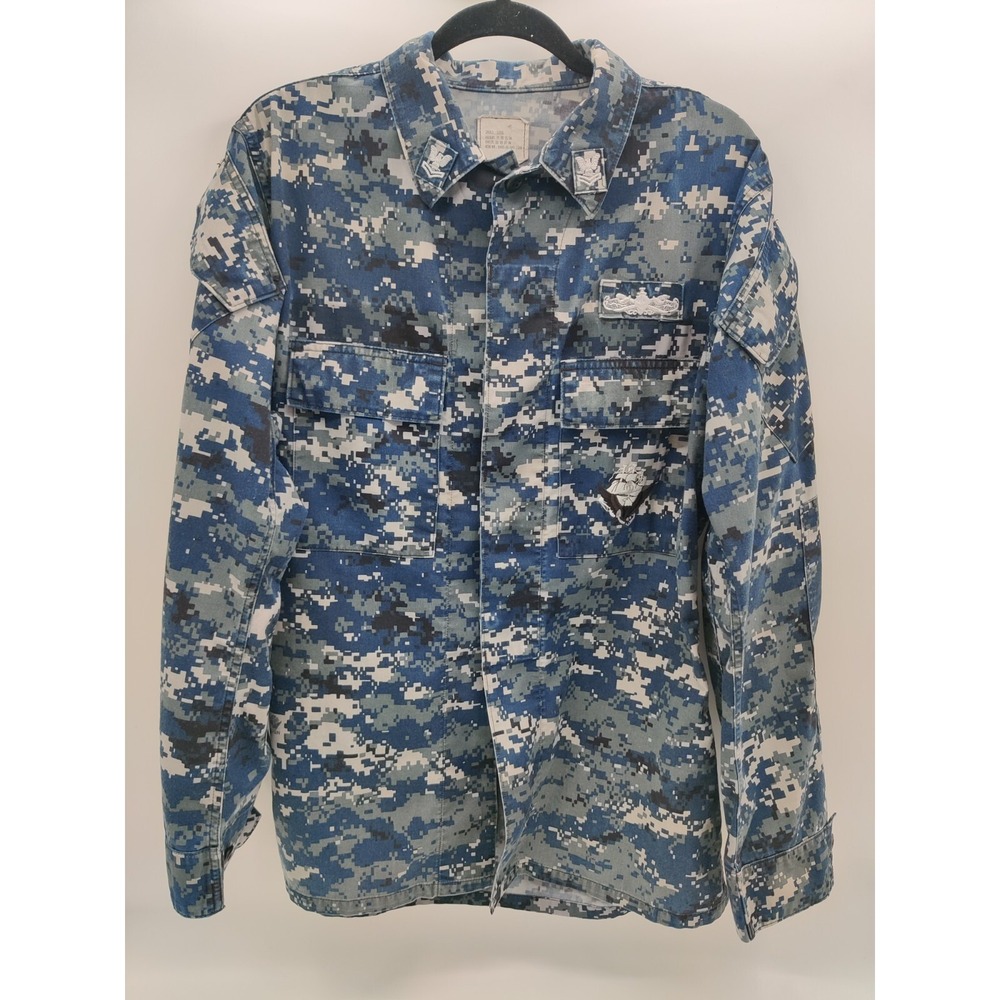 US Navy NWU Type I Digital Camo Utility Shirt Small Long USS Constitution Patch